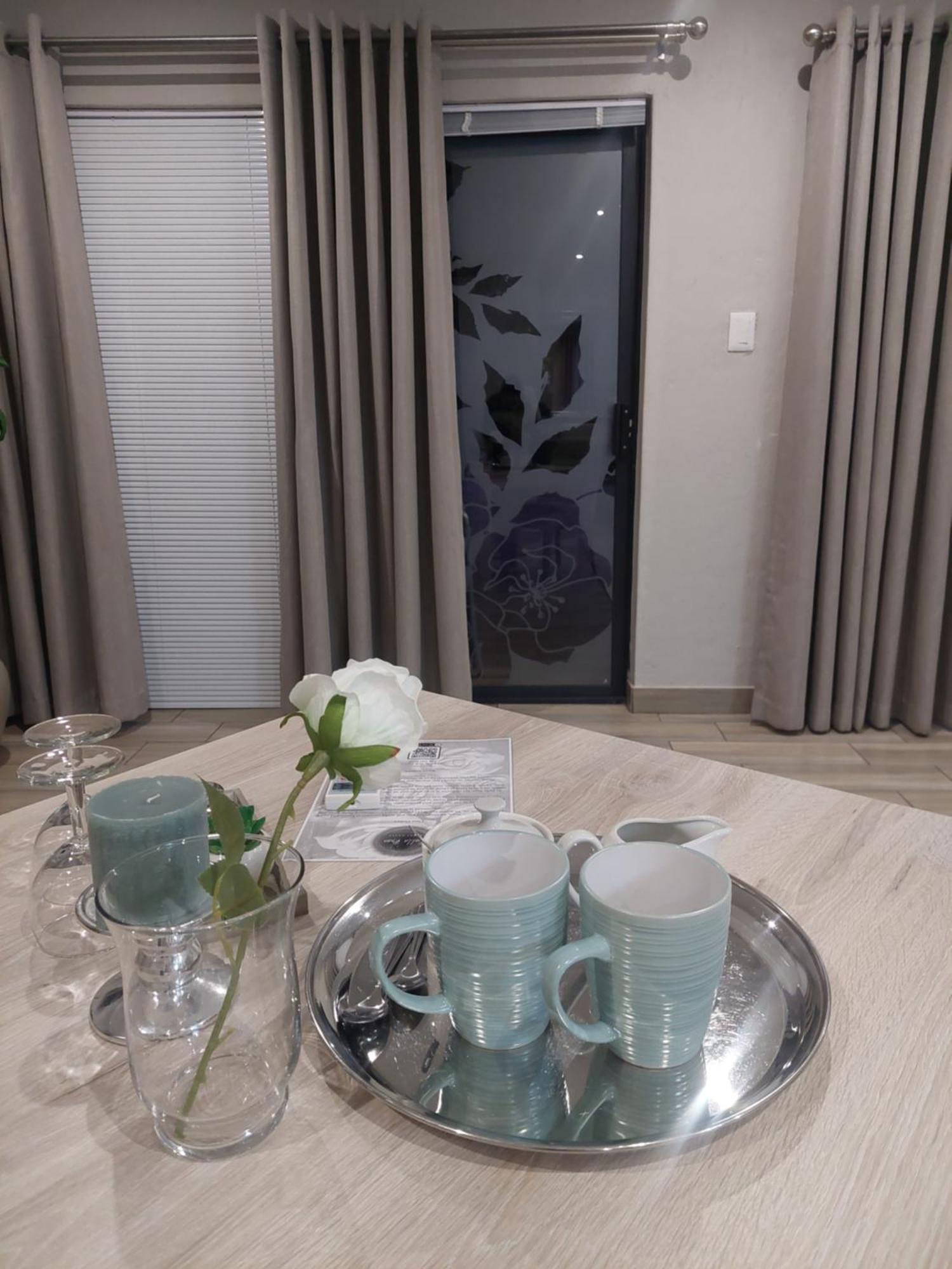 Bella Rosa Bed and Breakfast Potchefstroom Buitenkant foto